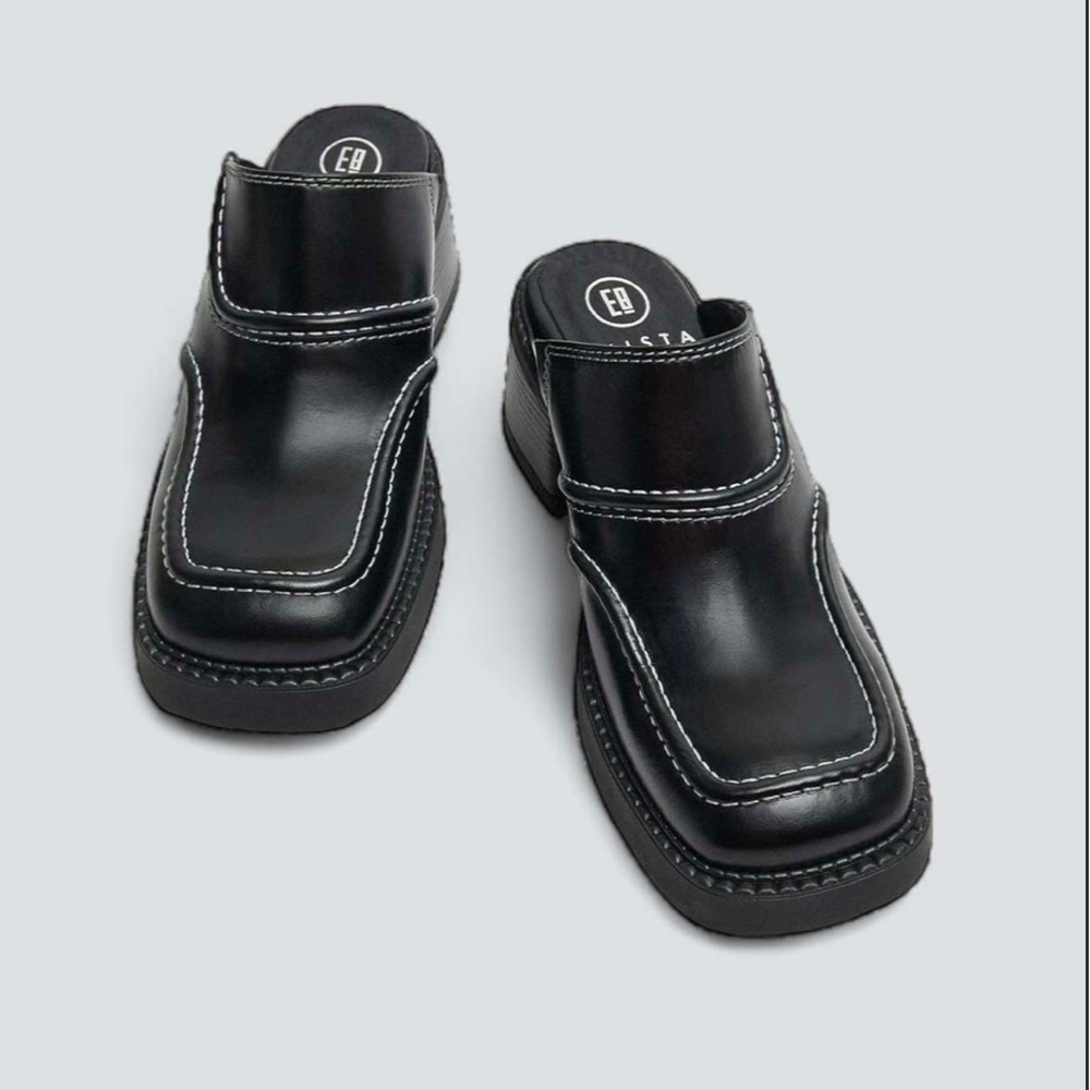 MIISTA RUBI BLACK MULES - Picture 2 of 8